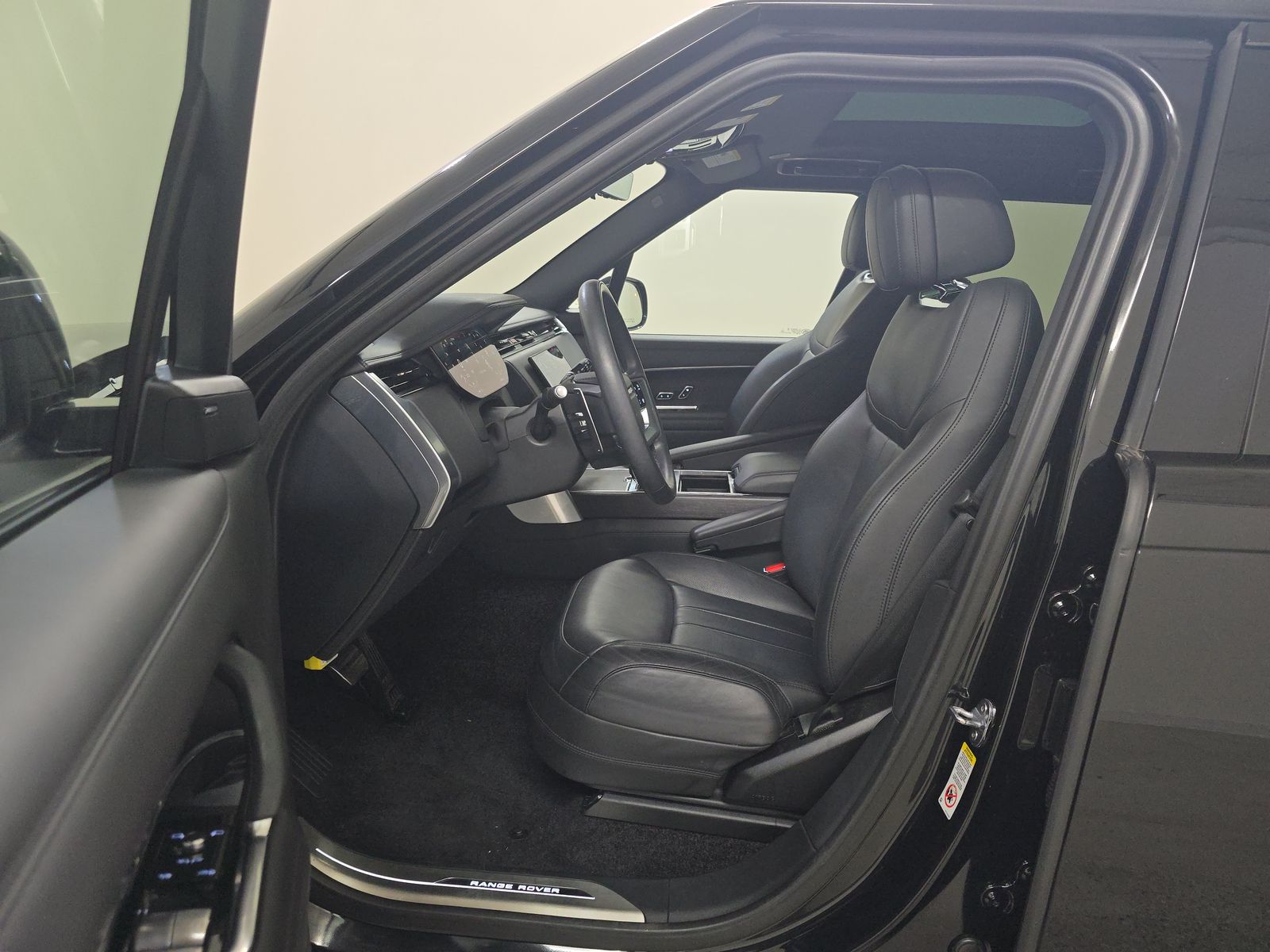 2023 Land Rover Range Rover SE AWD