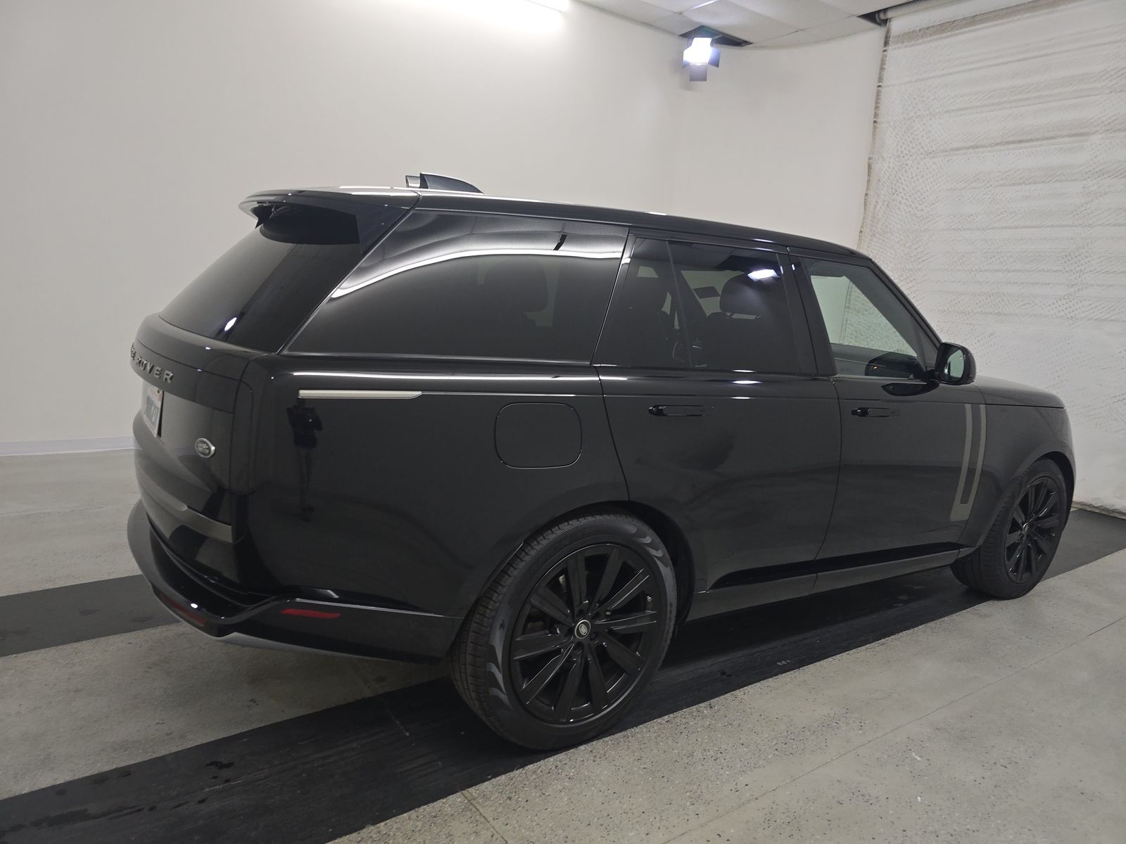 2023 Land Rover Range Rover SE AWD