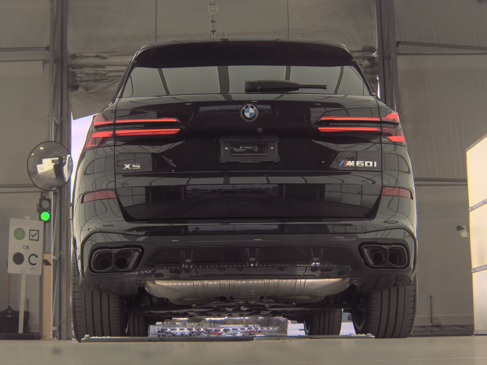 2025 BMW X5 M60i xDrive AWD