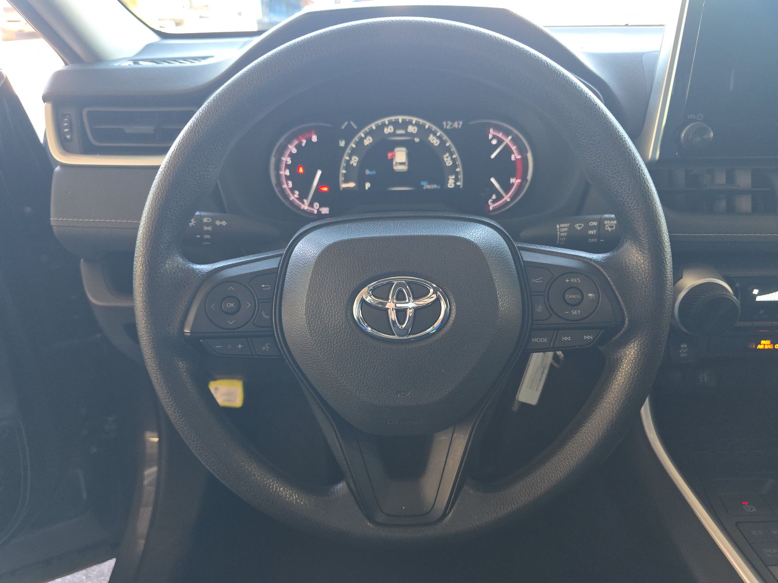 2024 Toyota RAV4 LE AWD