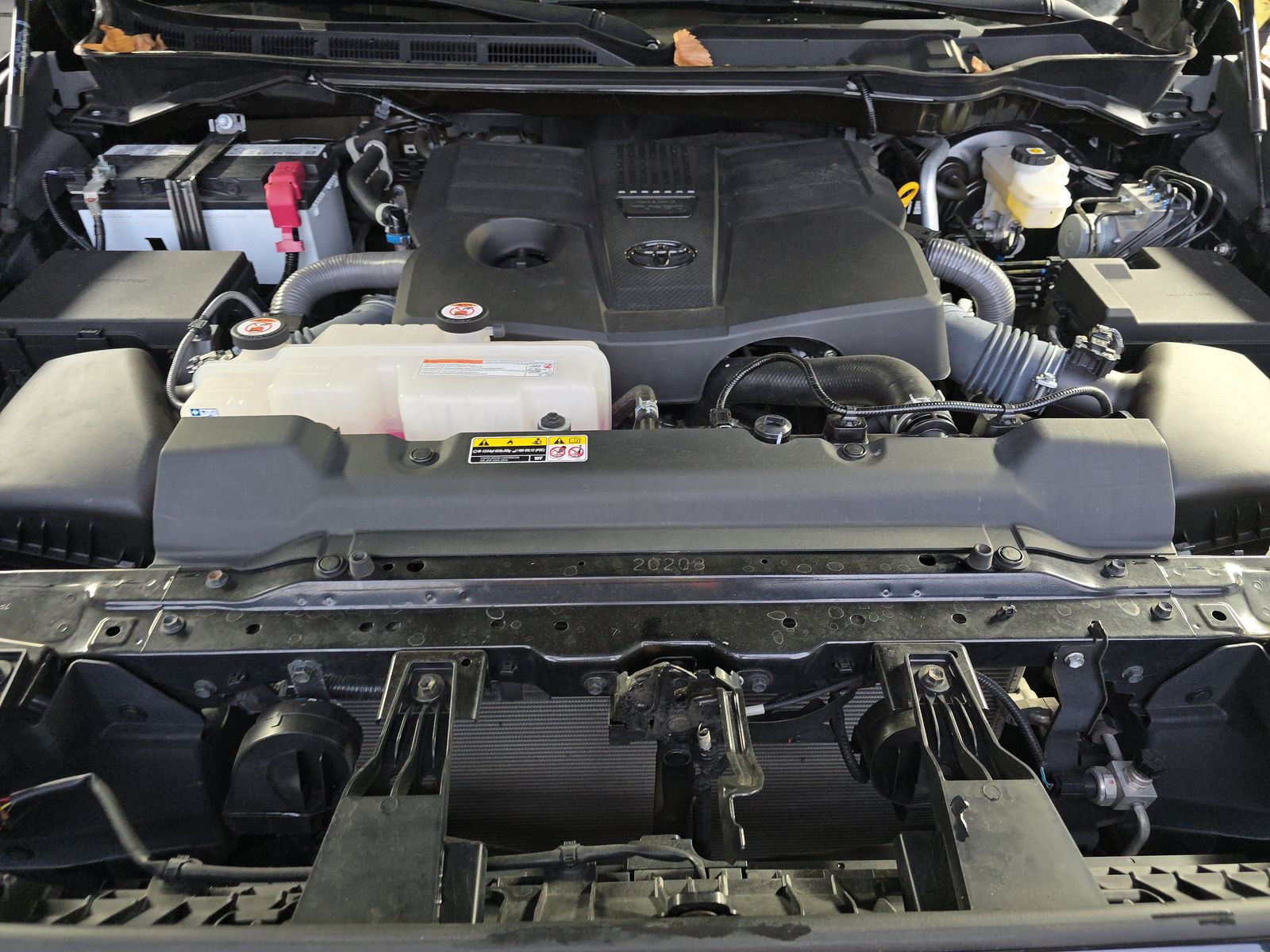 2022 Toyota Tundra SR5 AWD