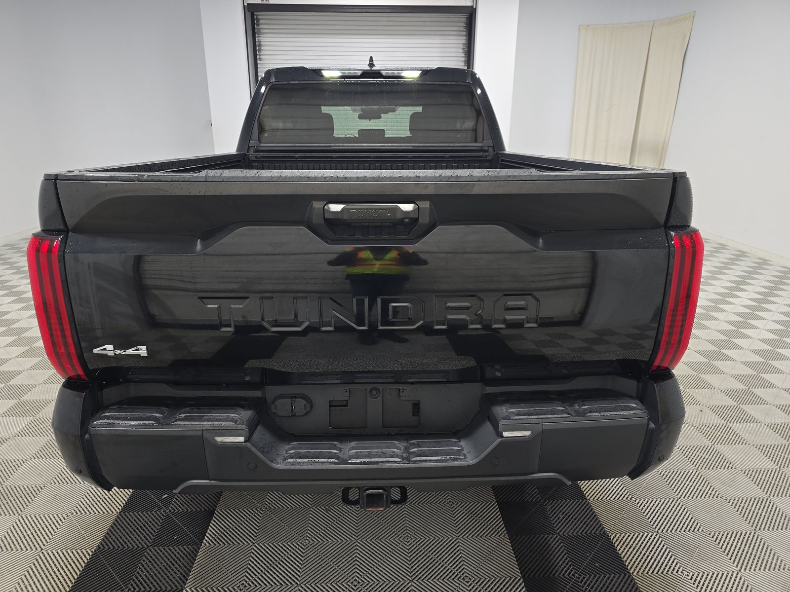 2022 Toyota Tundra SR5 AWD