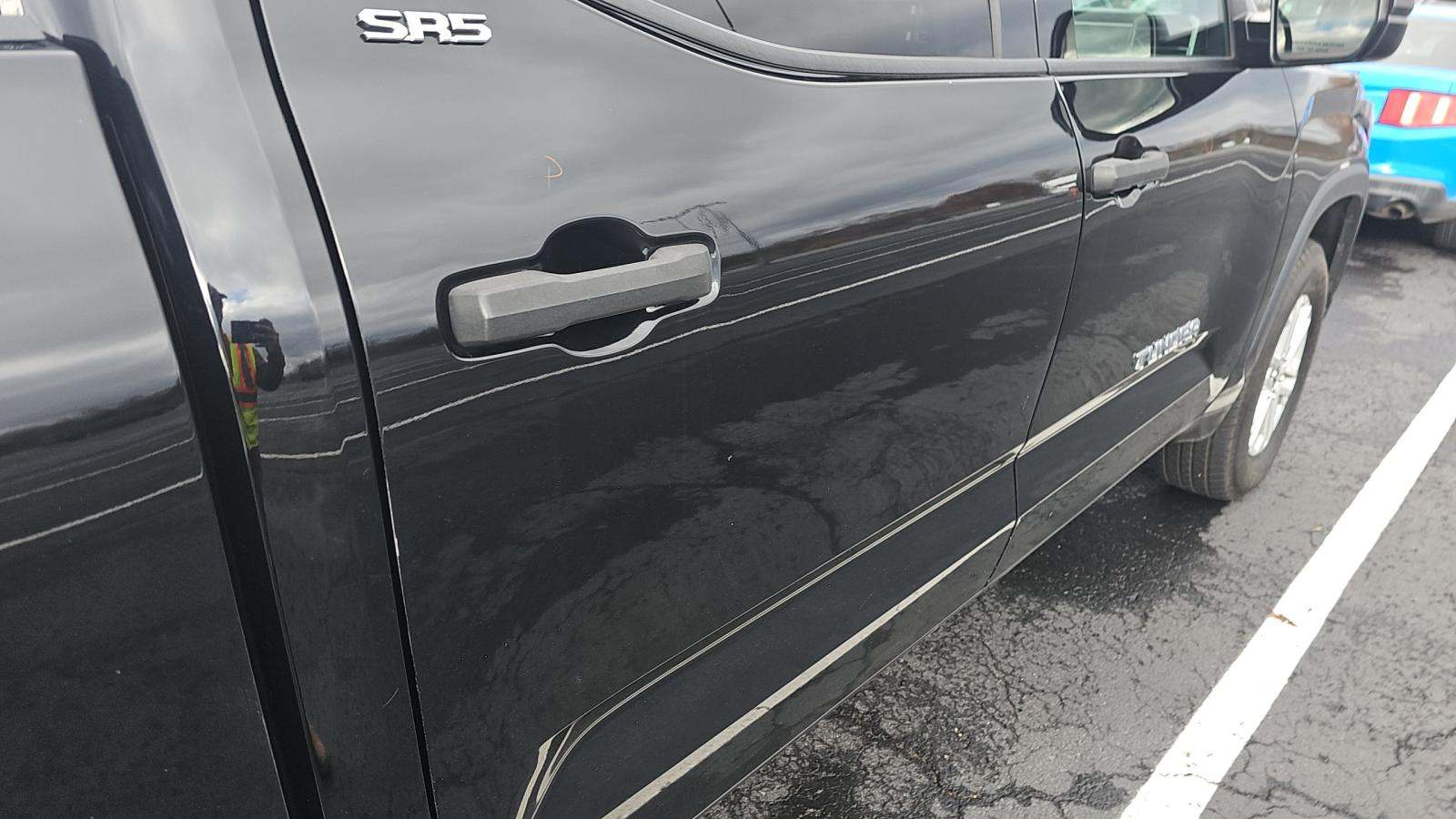 2022 Toyota Tundra SR5 AWD