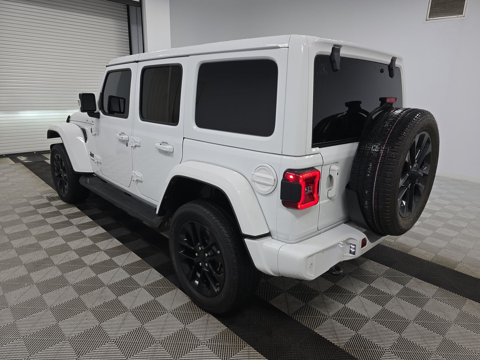 2022 Jeep Wrangler Unlimited Sahara High Altitude Edition AWD