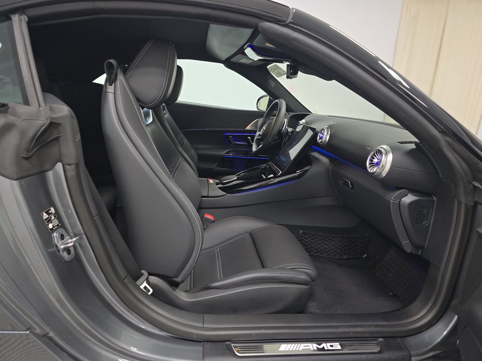 2025 Mercedes-Benz SL-Class AMG SL 43 FWD