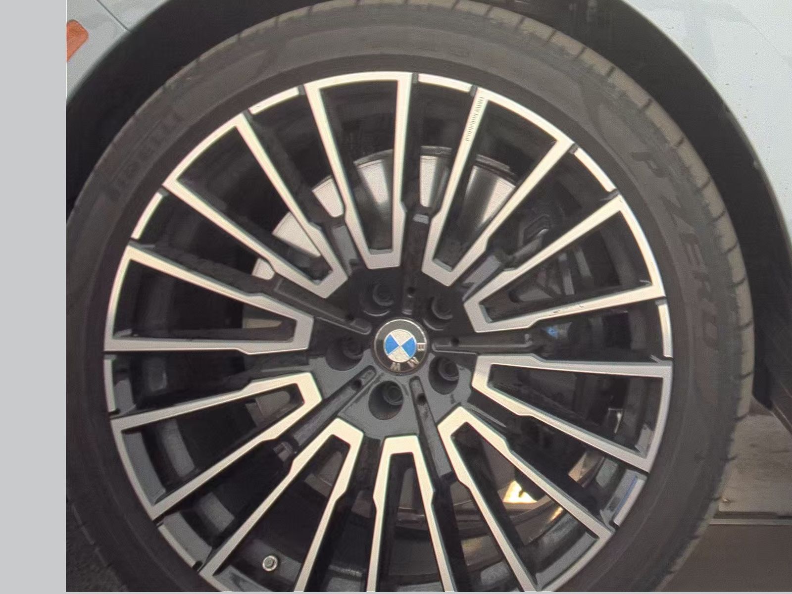 2024 BMW 7 Series 760i xDrive AWD