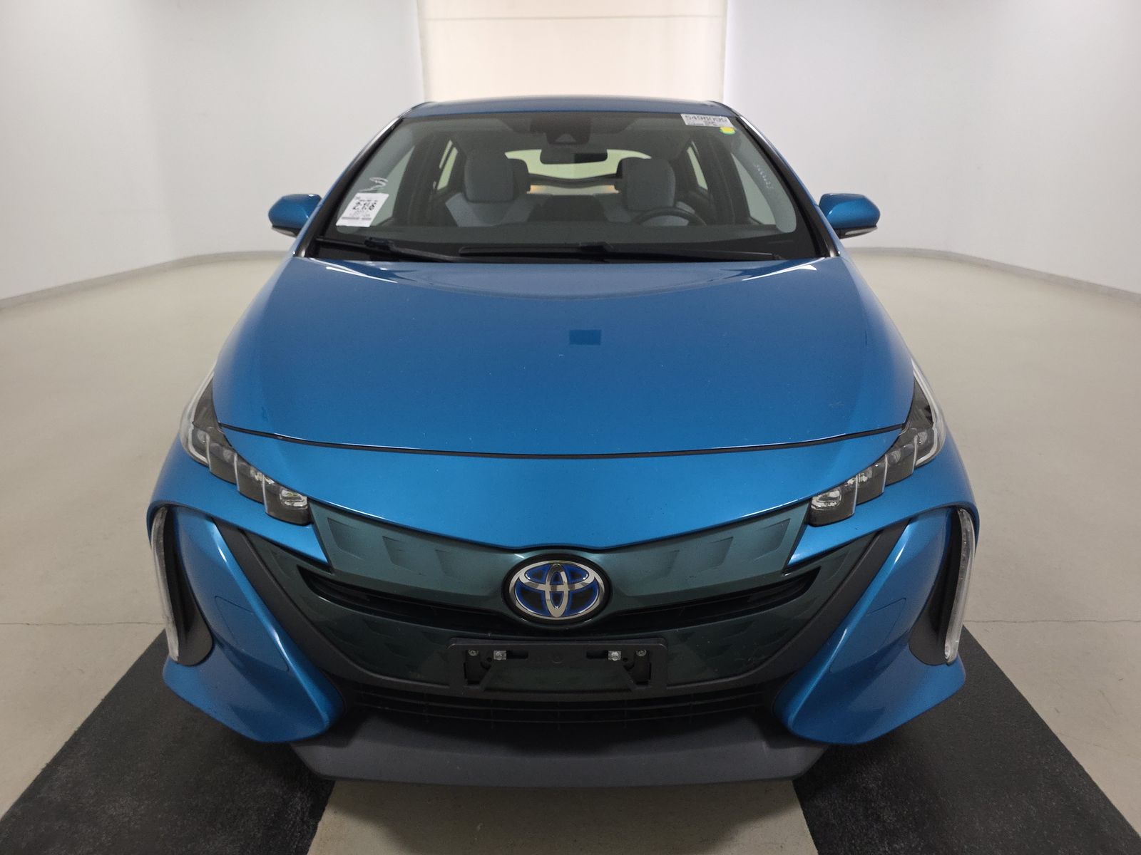 2017 Toyota Prius Prime Plus FWD