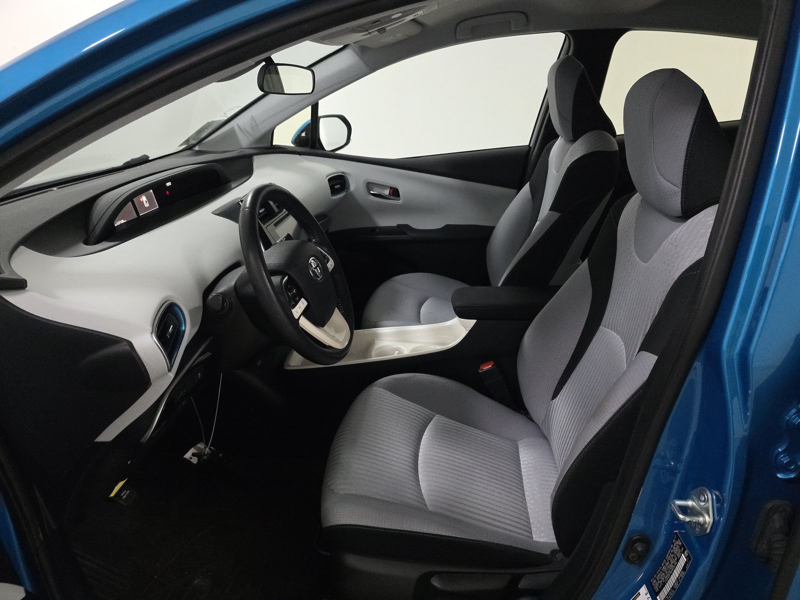 2017 Toyota Prius Prime Plus FWD