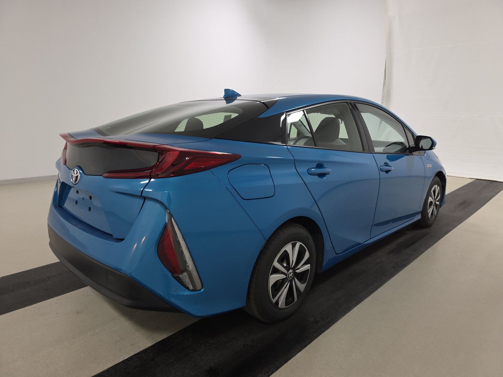 2017 Toyota Prius Prime Plus FWD