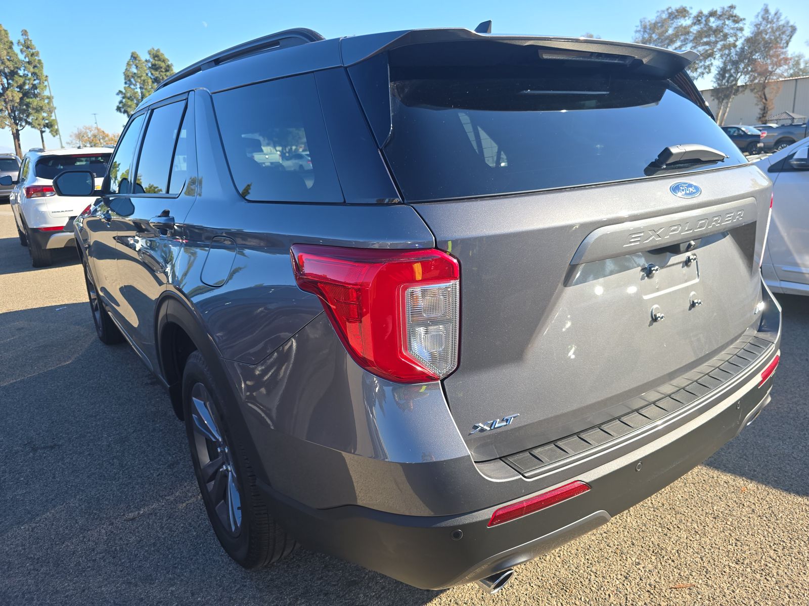 2023 Ford Explorer XLT AWD