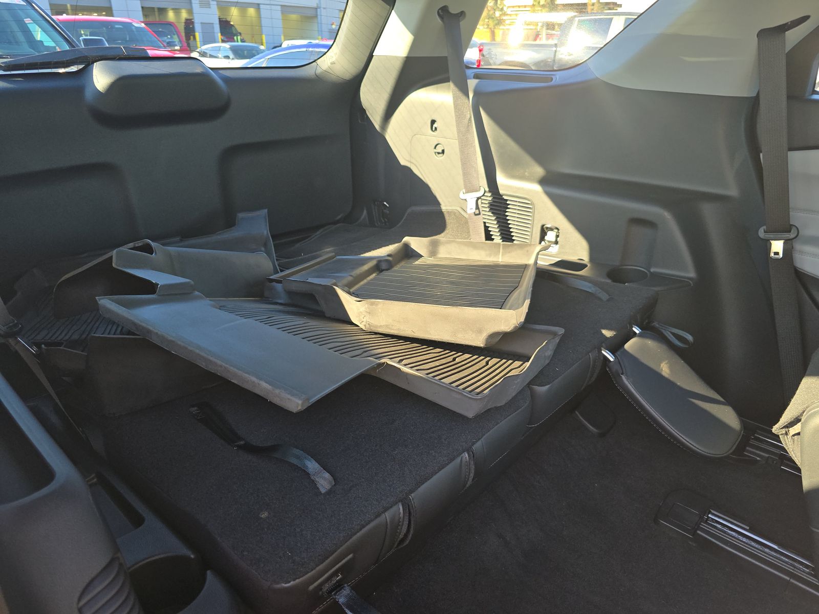 2023 Ford Explorer XLT AWD