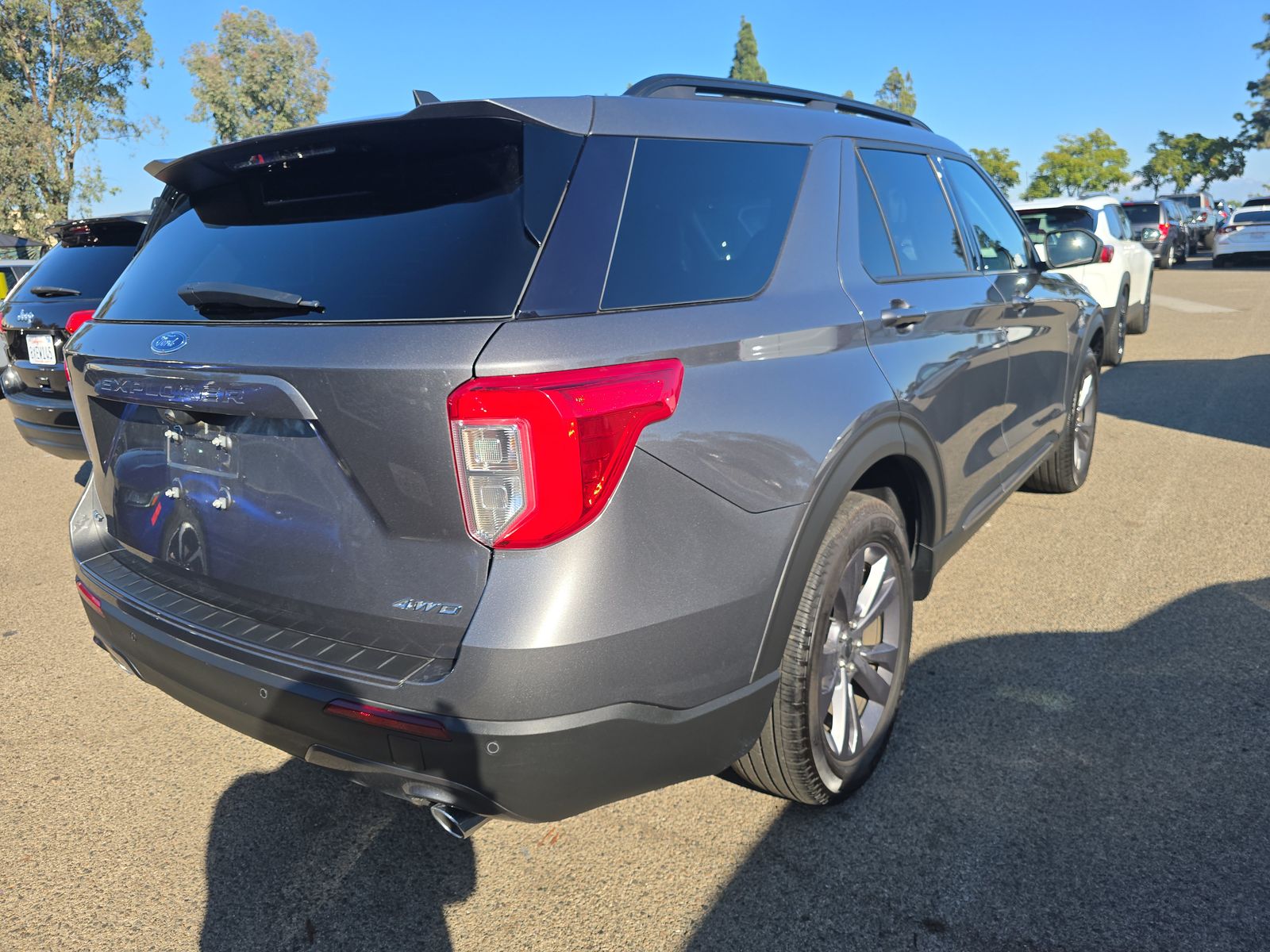 2023 Ford Explorer XLT AWD