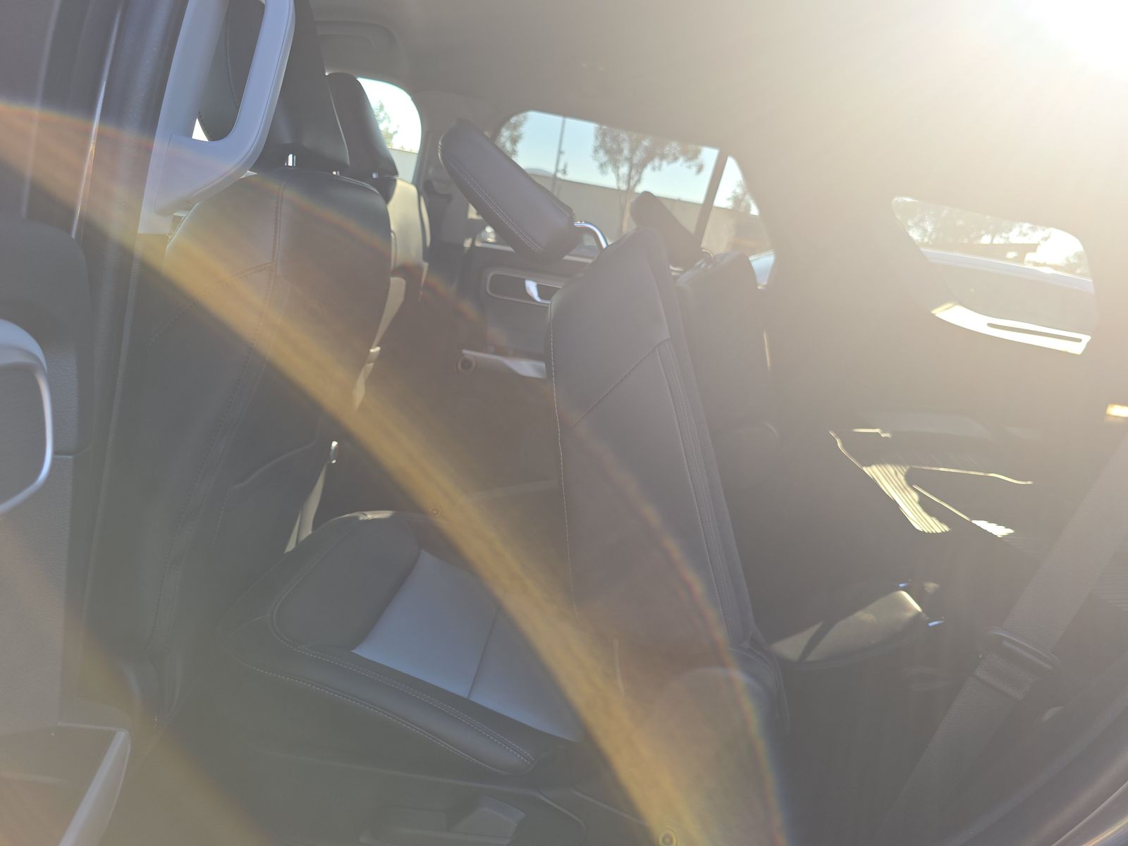 2023 Ford Explorer XLT AWD