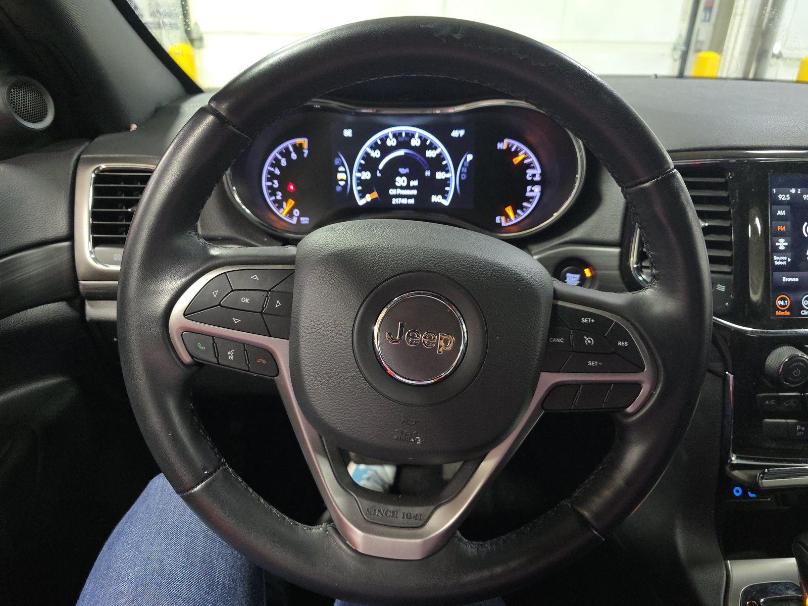 2022 Jeep Grand Cherokee Laredo E AWD