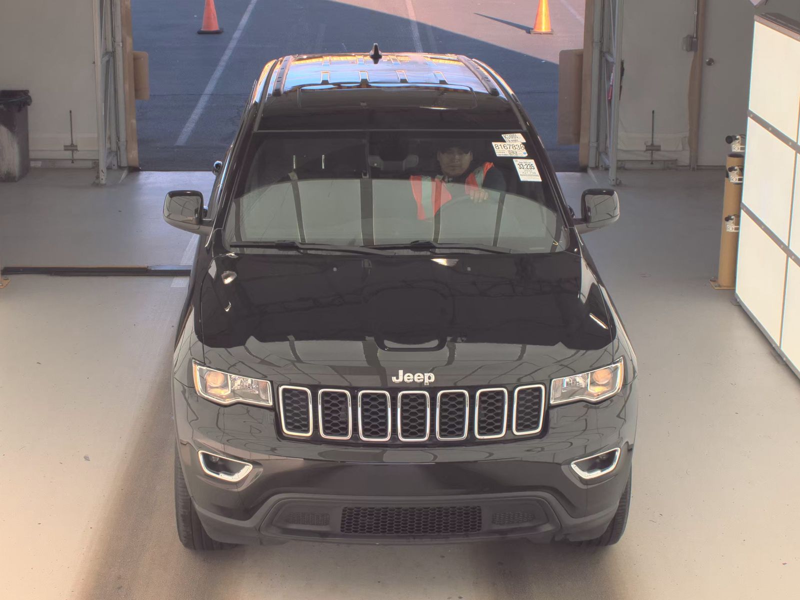 2022 Jeep Grand Cherokee Laredo E AWD