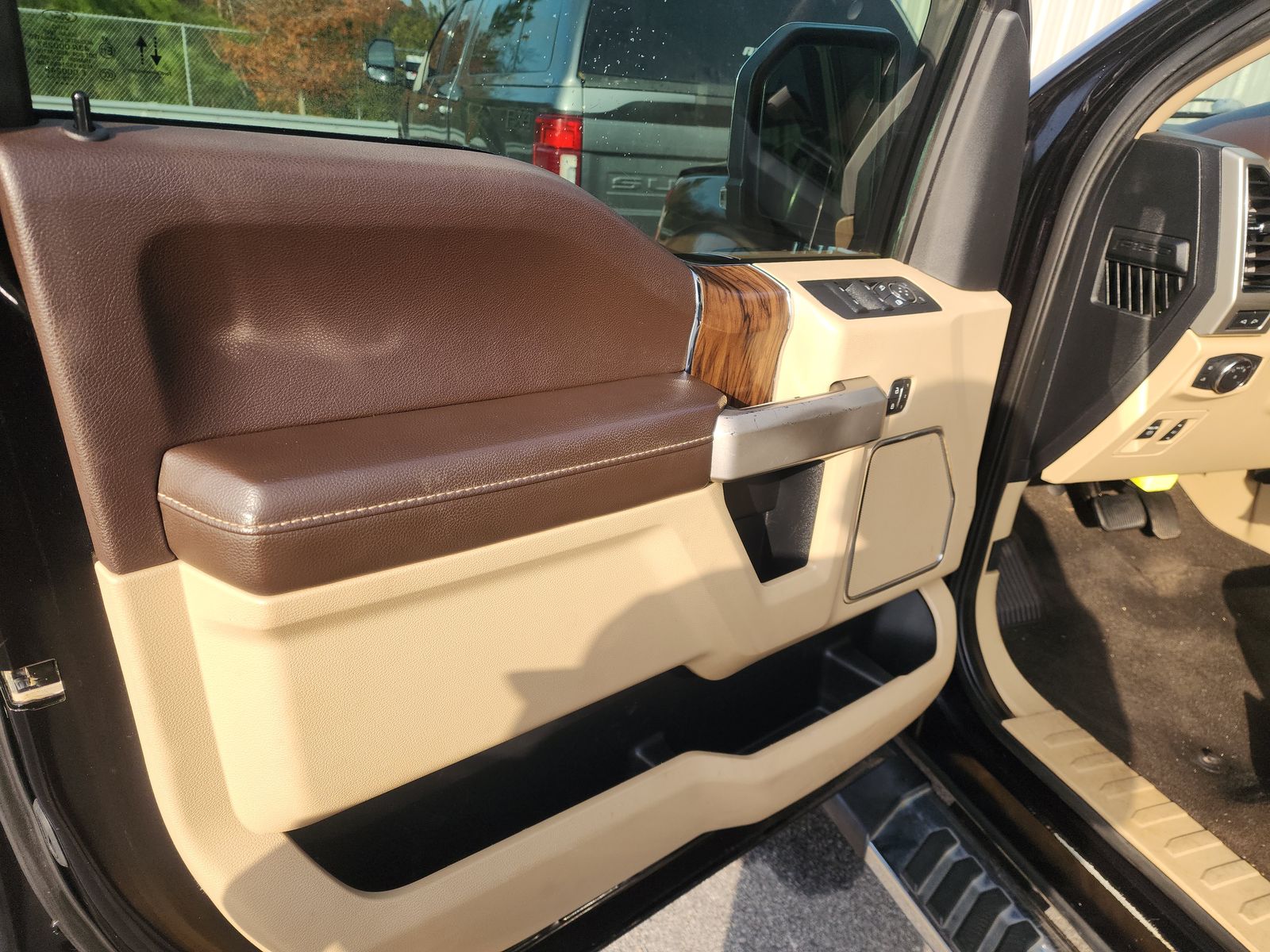 2019 Ford F-150 Lariat AWD