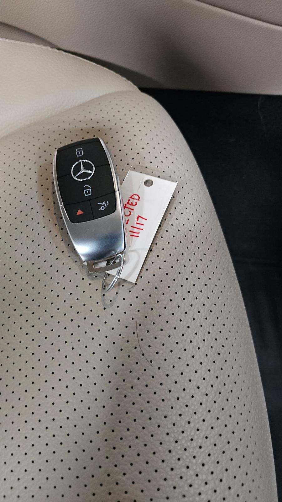 2022 Mercedes-Benz GLC GLC 300 RWD