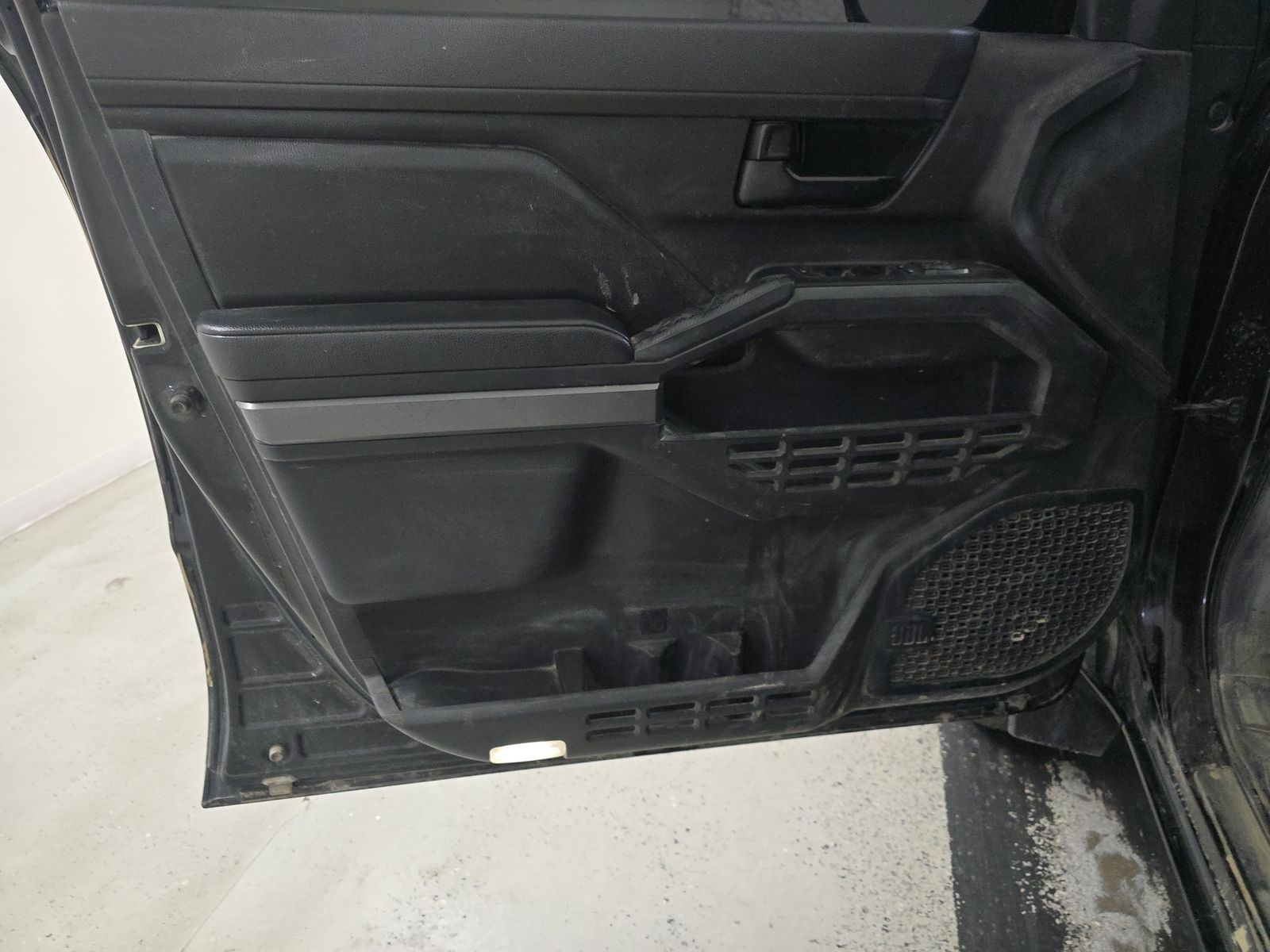 2024 Toyota Tacoma SR5 AWD