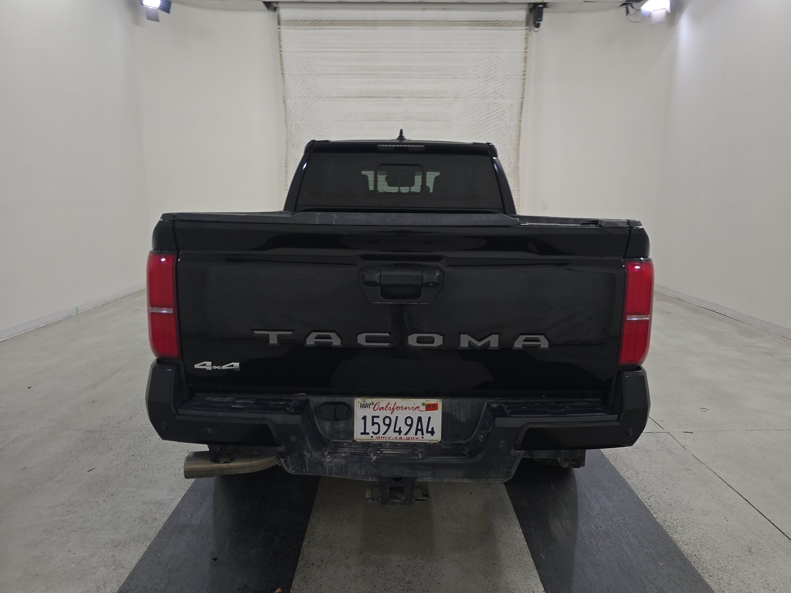 2024 Toyota Tacoma SR5 AWD