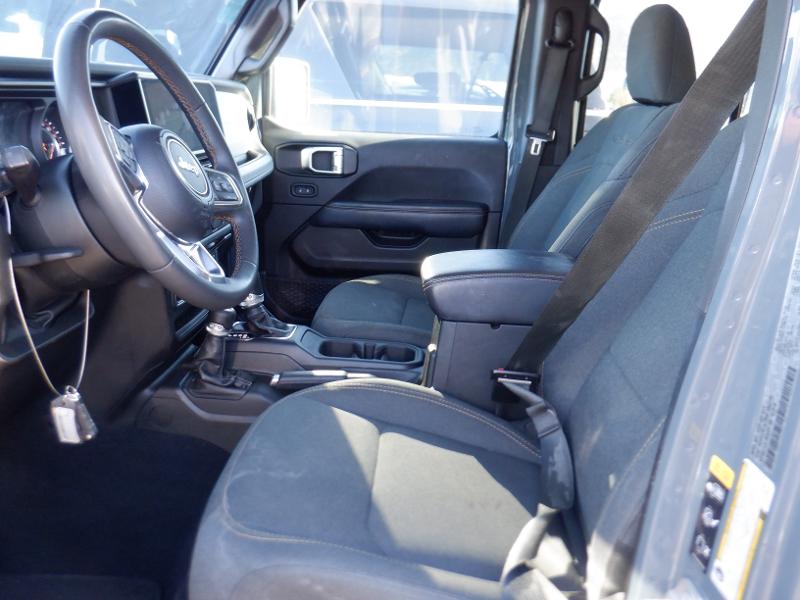 2024 Jeep Wrangler Sahara AWD