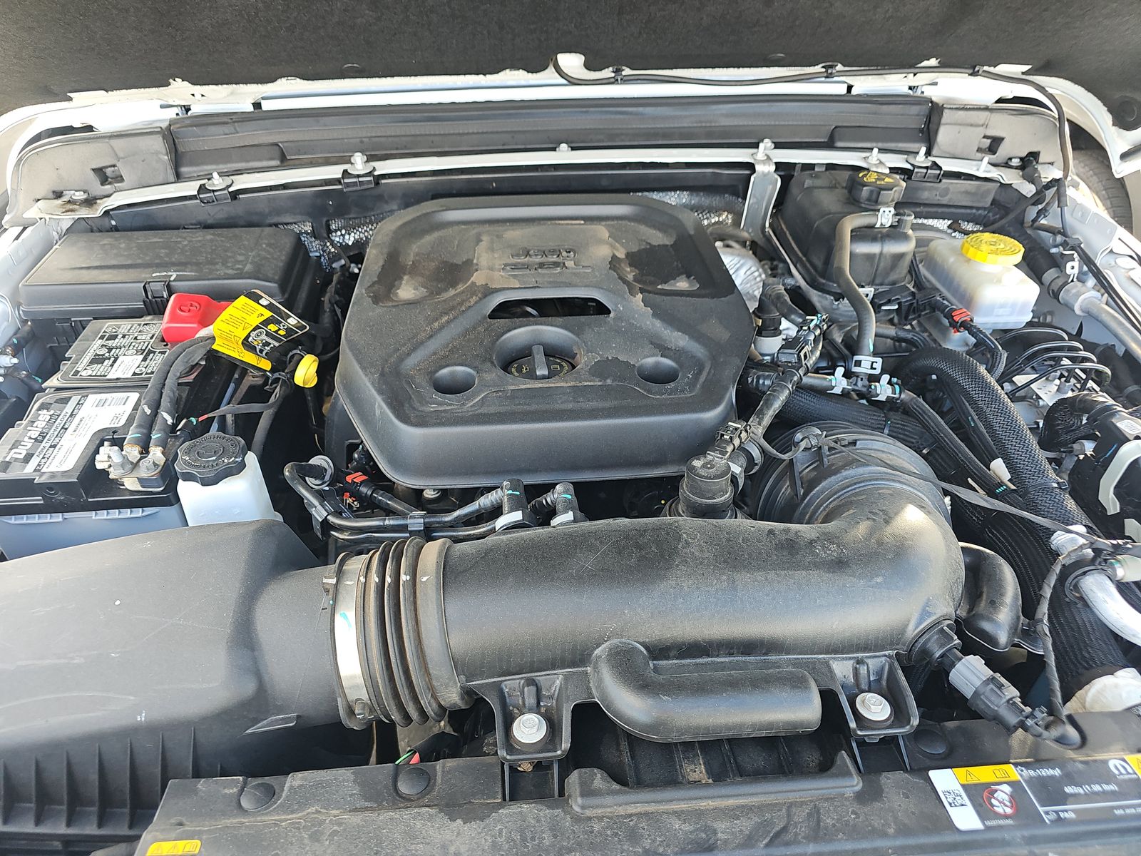 2024 Jeep Wrangler Sahara AWD