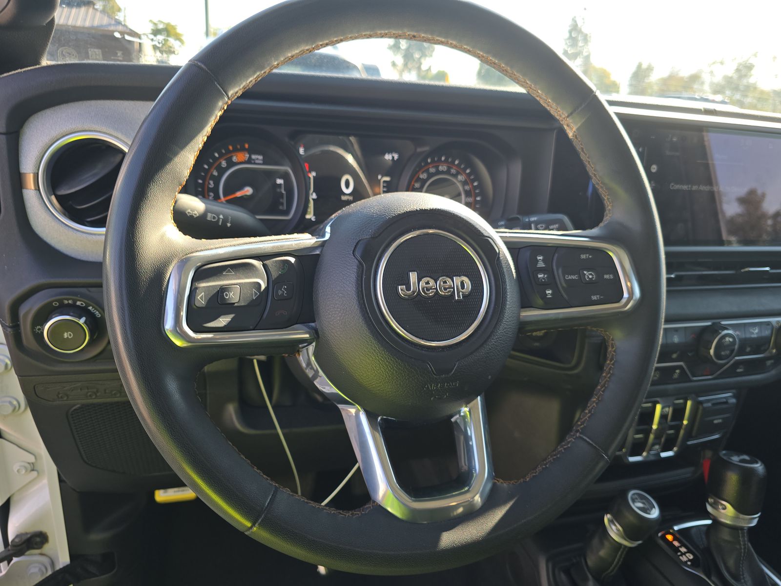 2024 Jeep Wrangler Sahara AWD