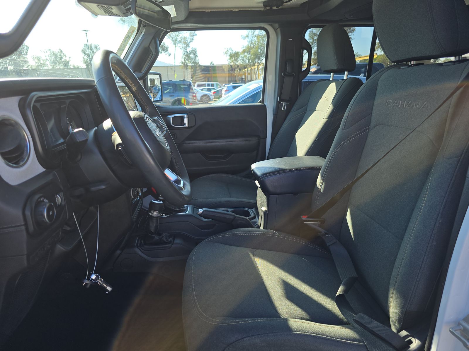 2024 Jeep Wrangler Sahara AWD