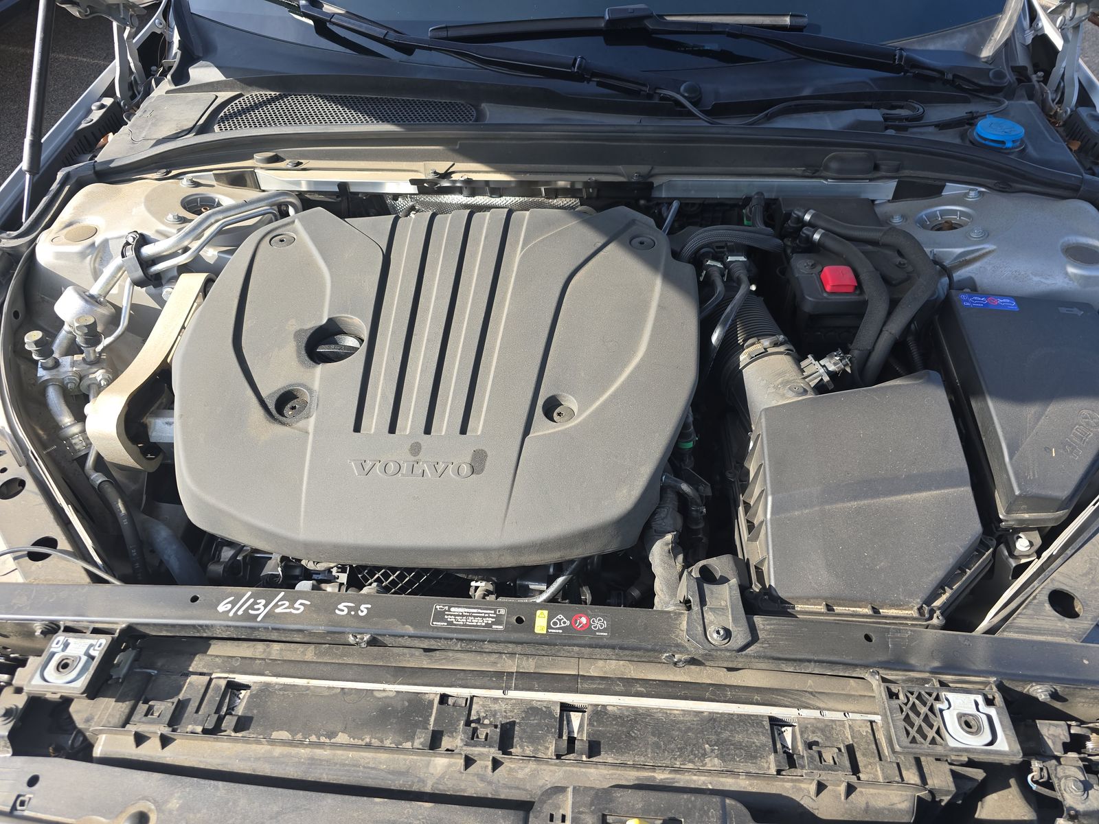 2024 Volvo S60 B5 Plus AWD