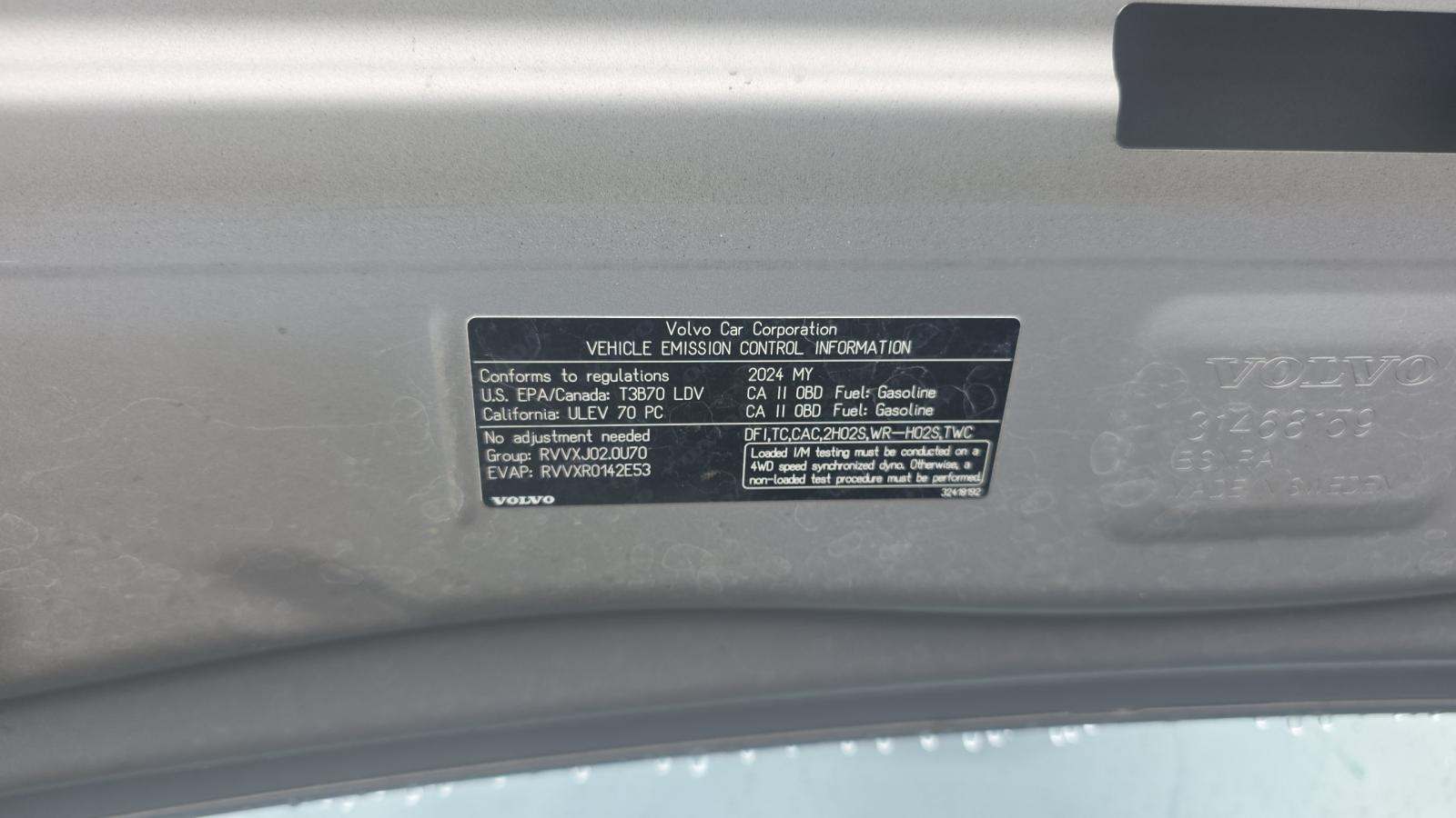 2024 Volvo S60 B5 Plus AWD