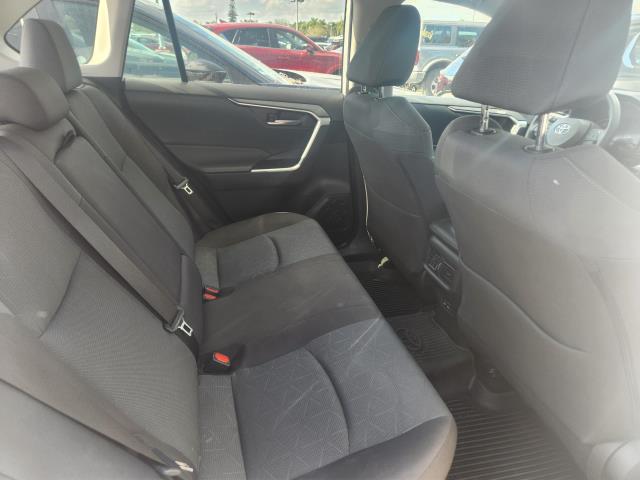 2025 Toyota RAV4 Hybrid XLE AWD