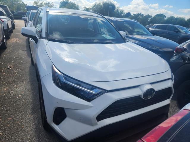 2025 Toyota RAV4 Hybrid XLE AWD