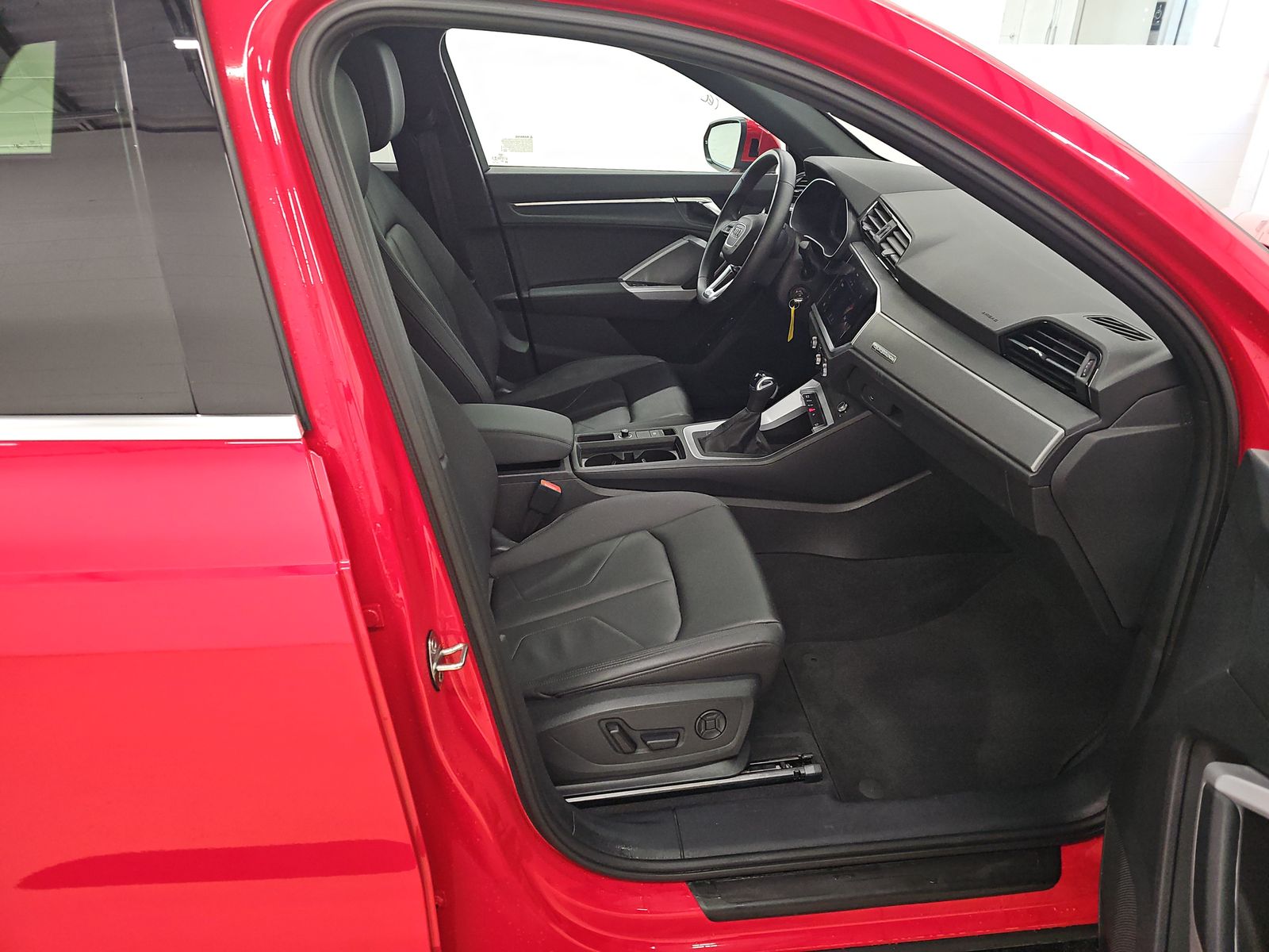 2022 Audi Q3 2.0T Premium AWD