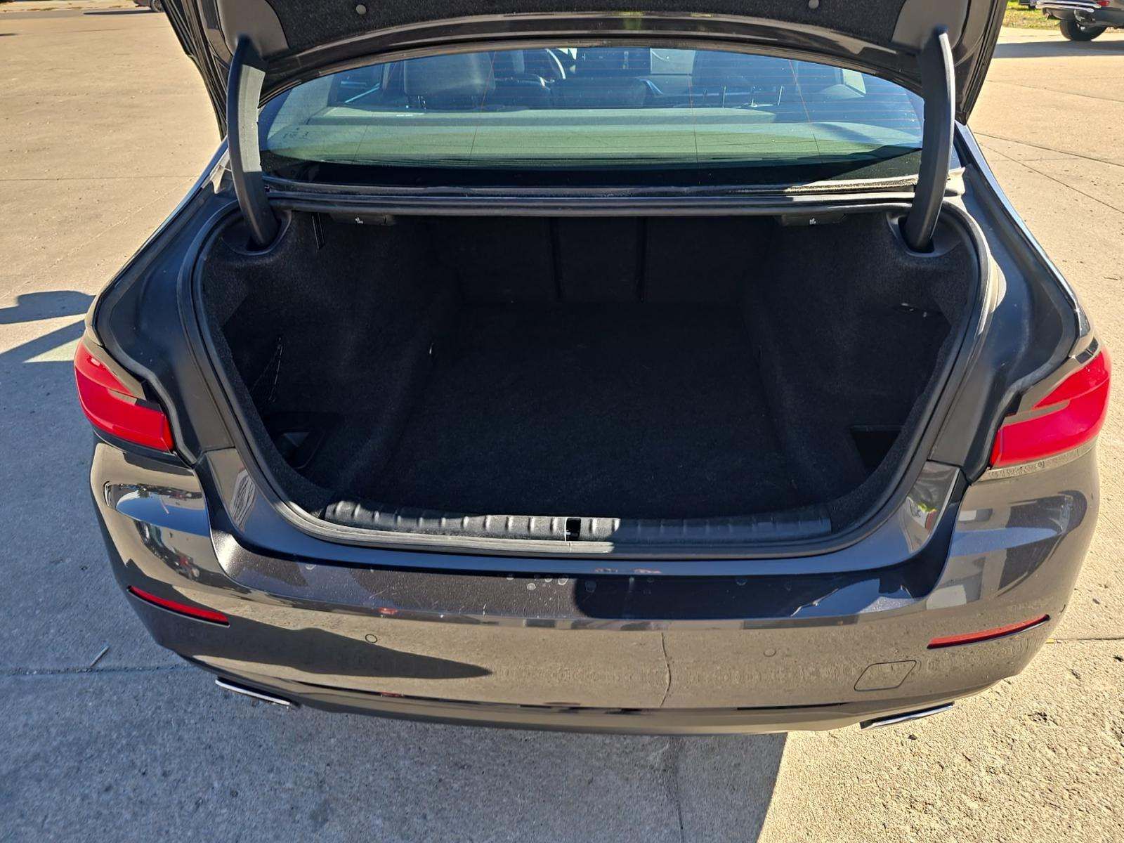 2022 BMW 5 Series 530i xDrive AWD