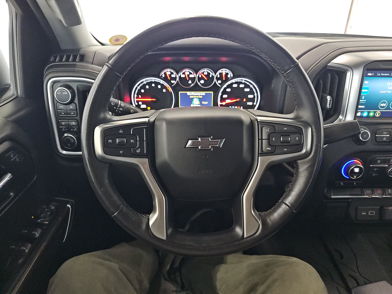 2022 Chevrolet Silverado 1500 RST AWD