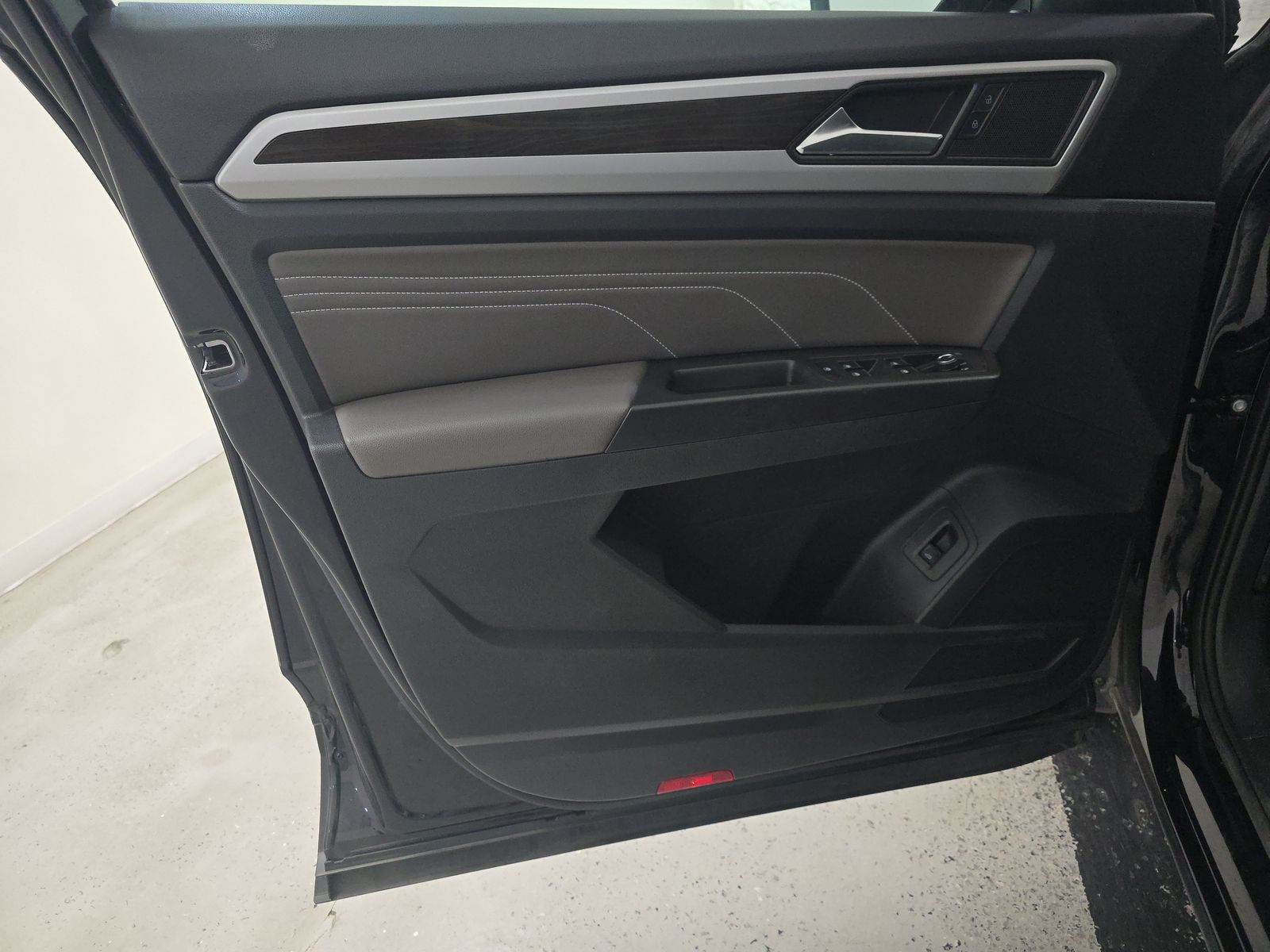 2023 Volkswagen Atlas 3.6L SE FWD