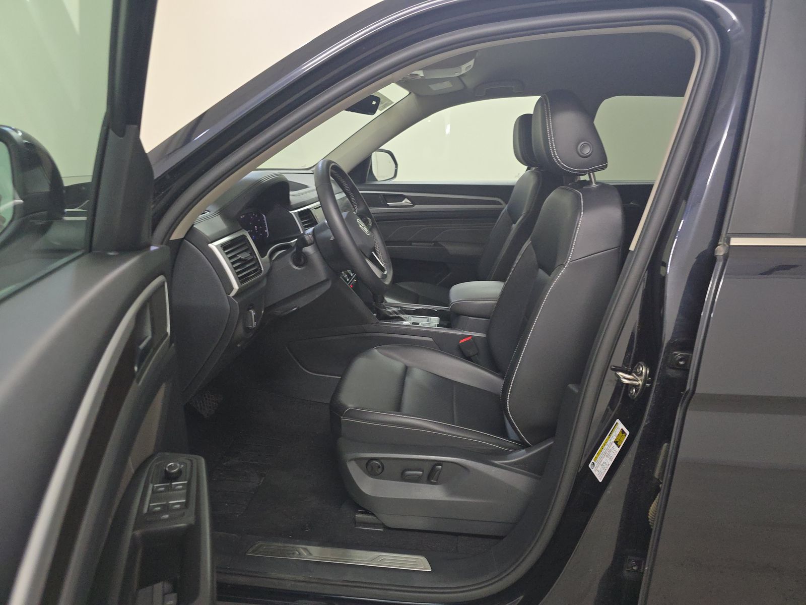 2023 Volkswagen Atlas 3.6L SE FWD