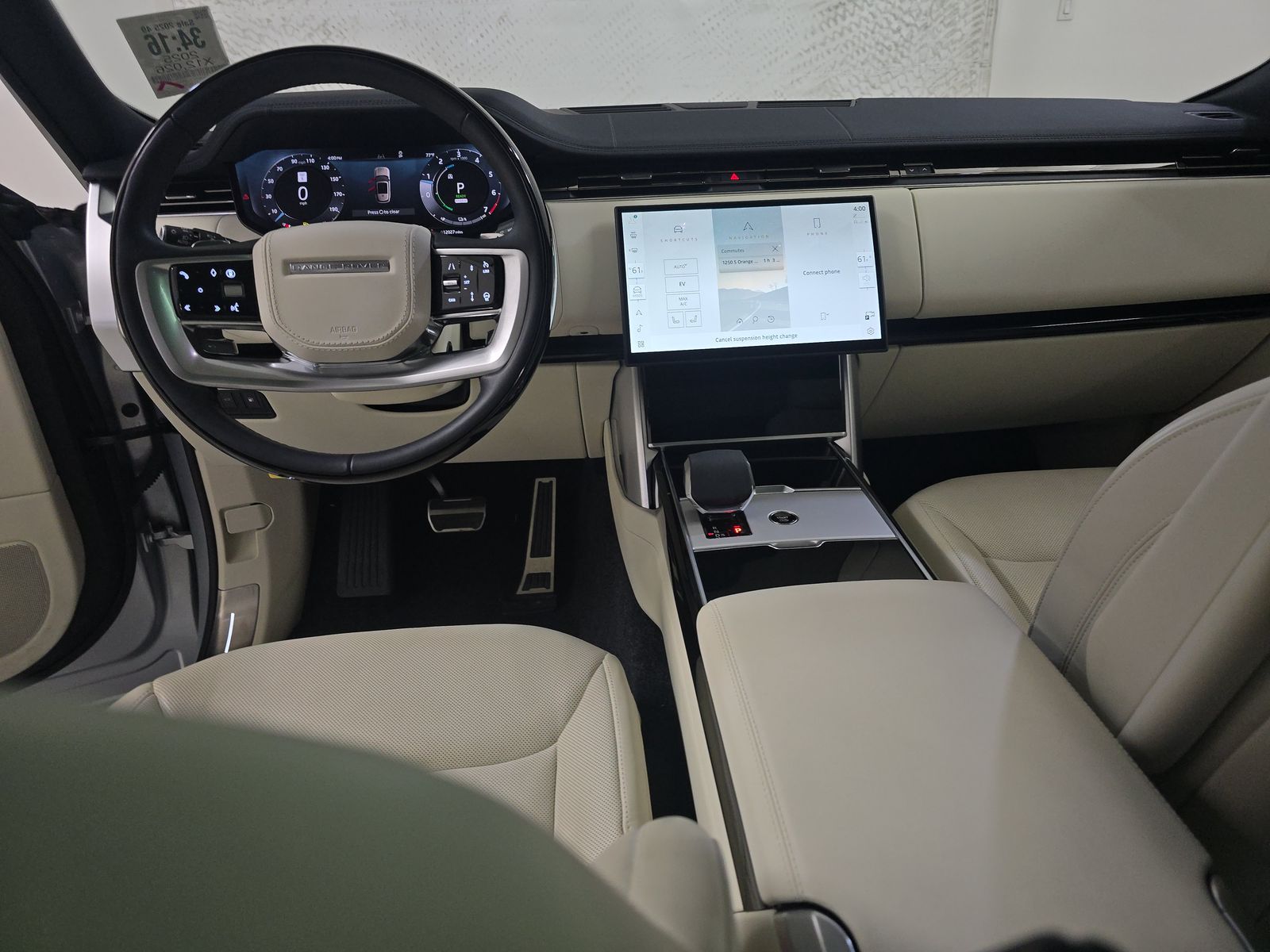 2025 Land Rover Range Rover Plug-In Hybrid SE AWD