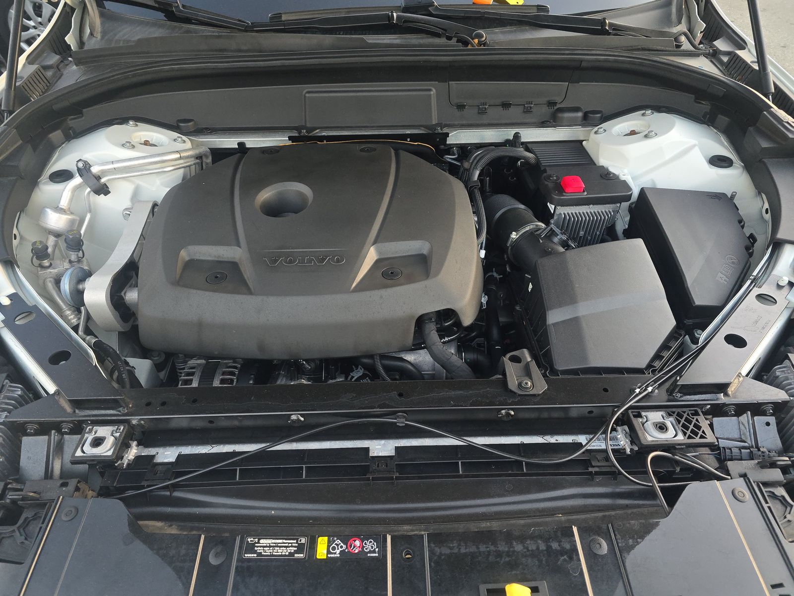 2021 Volvo XC60 T5 Momentum AWD