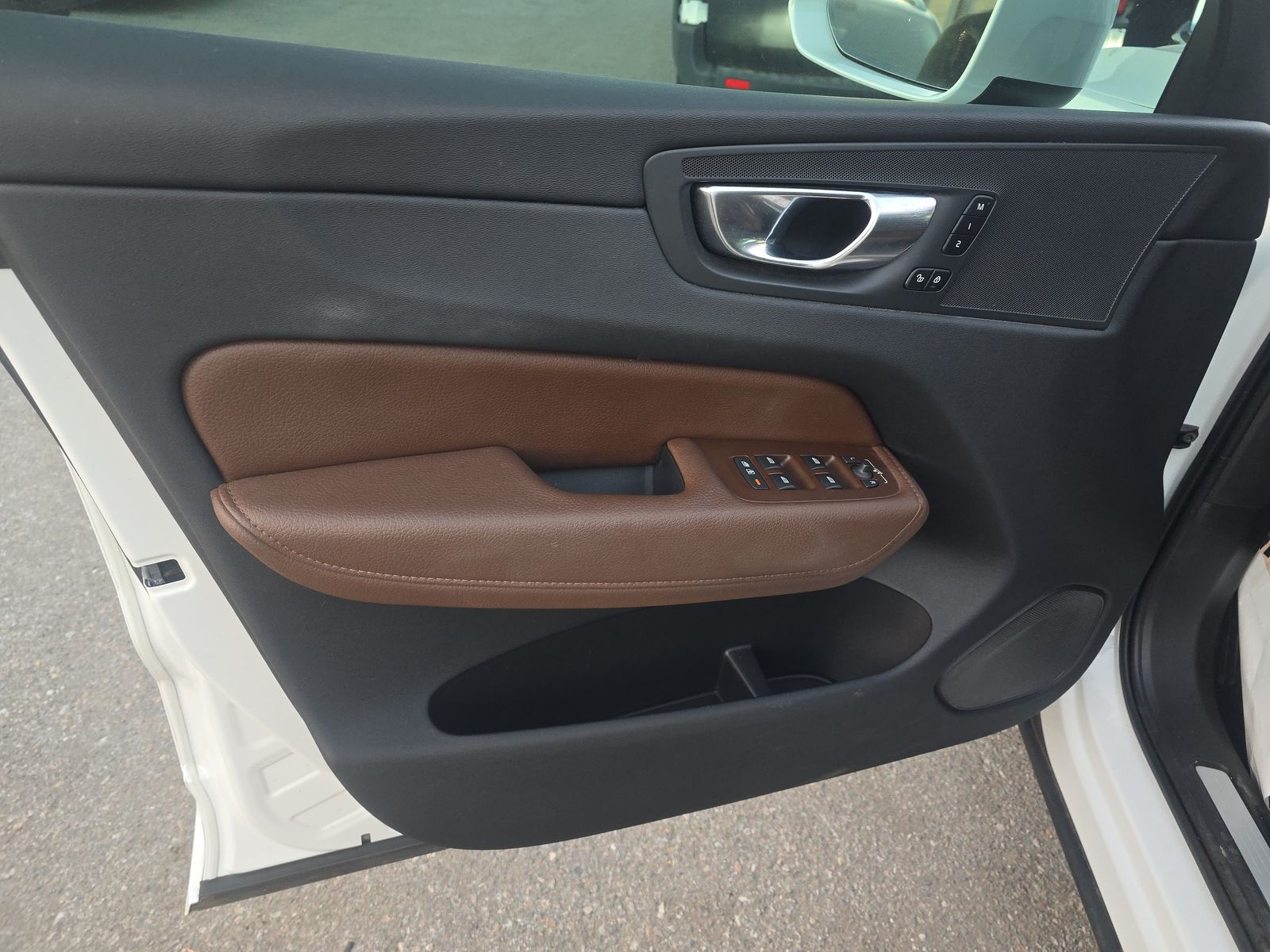 2021 Volvo XC60 T5 Momentum AWD