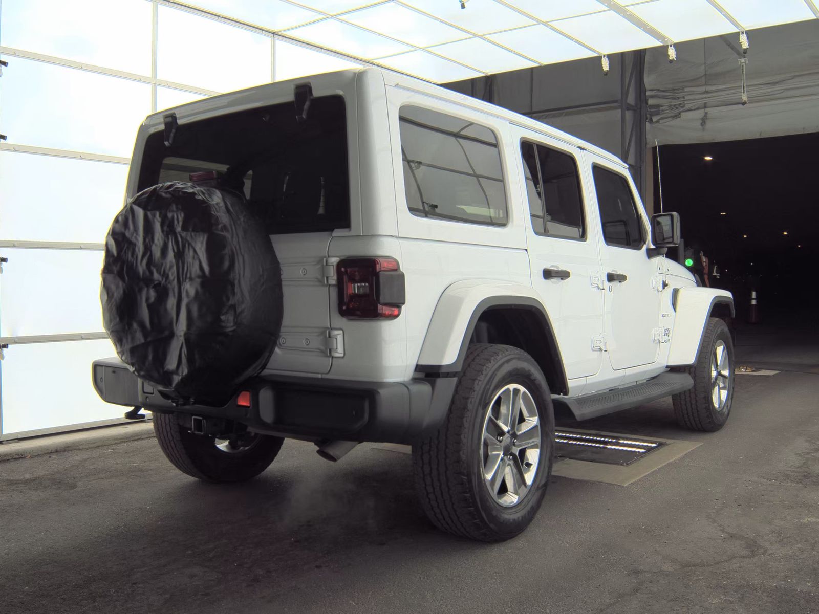 2021 Jeep Wrangler Unlimited Sahara AWD