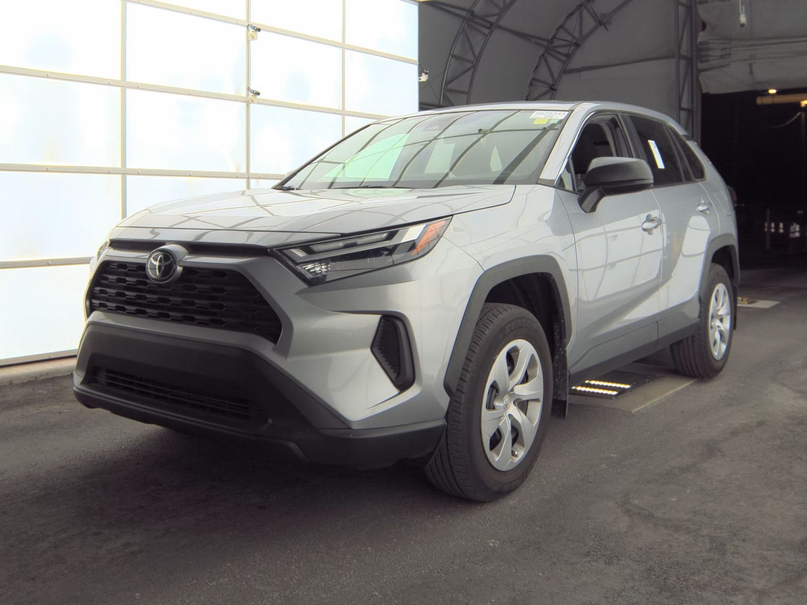 2024 Toyota RAV4 LE FWD