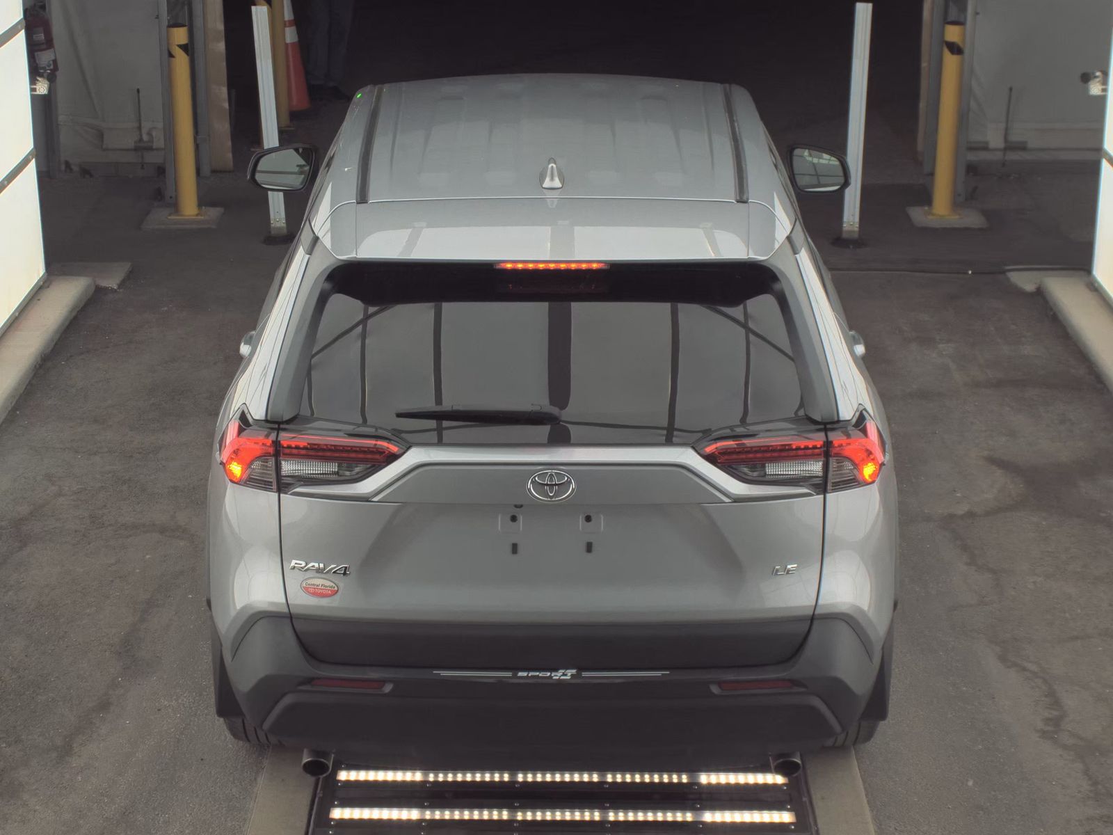 2024 Toyota RAV4 LE FWD