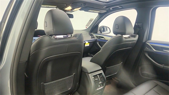 2024 BMW X3 sDrive30i RWD