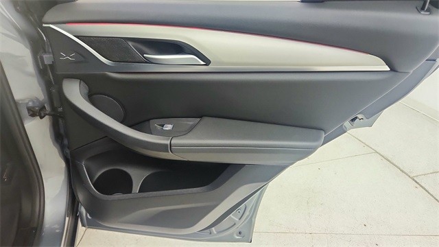 2024 BMW X3 sDrive30i RWD