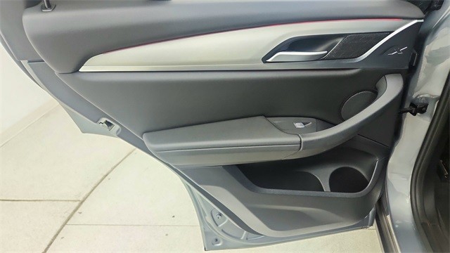 2024 BMW X3 sDrive30i RWD