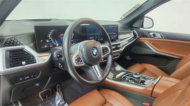 2024 BMW X5 M60i xDrive AWD