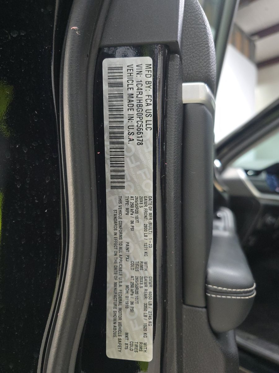 2023 Jeep Grand Cherokee Limited AWD