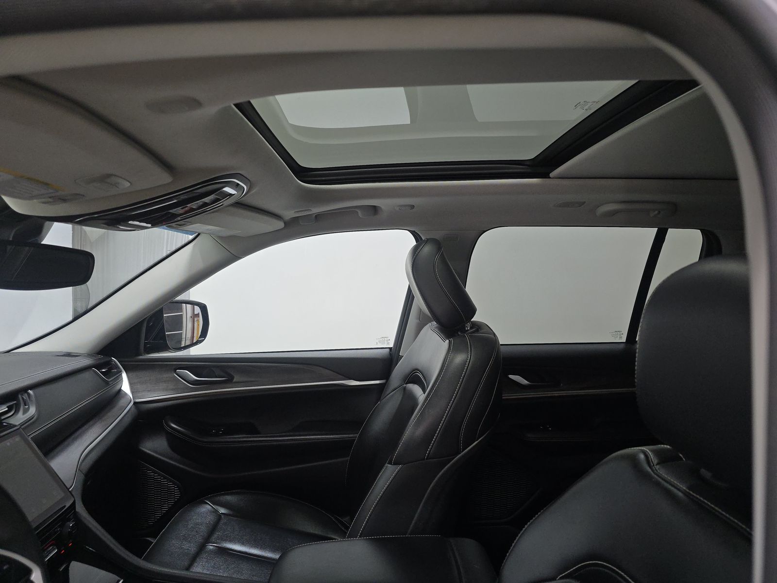 2023 Jeep Grand Cherokee Limited AWD