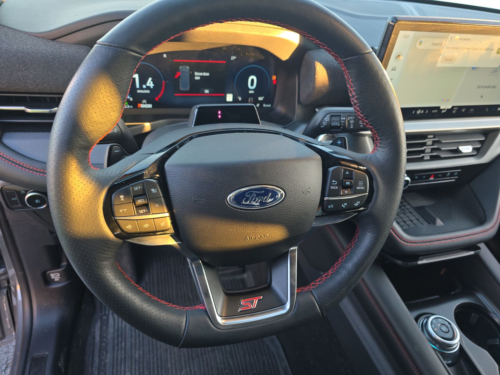 2025 Ford Explorer ST RWD