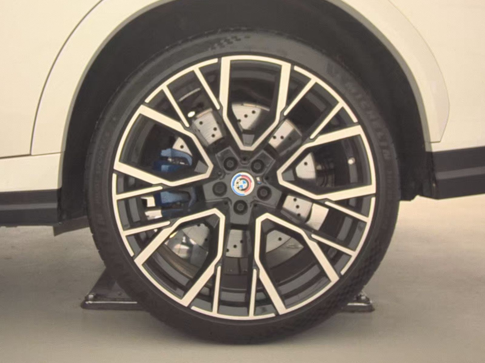 2023 BMW X6 M Competition AWD